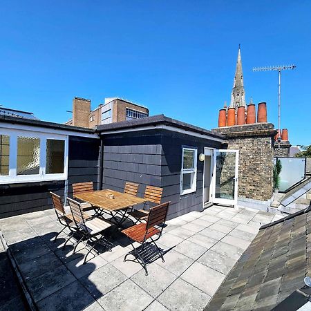 Cityscape Haven: 1 Bedroom Apartment With Terrace And City View Bornemouth Extérieur photo